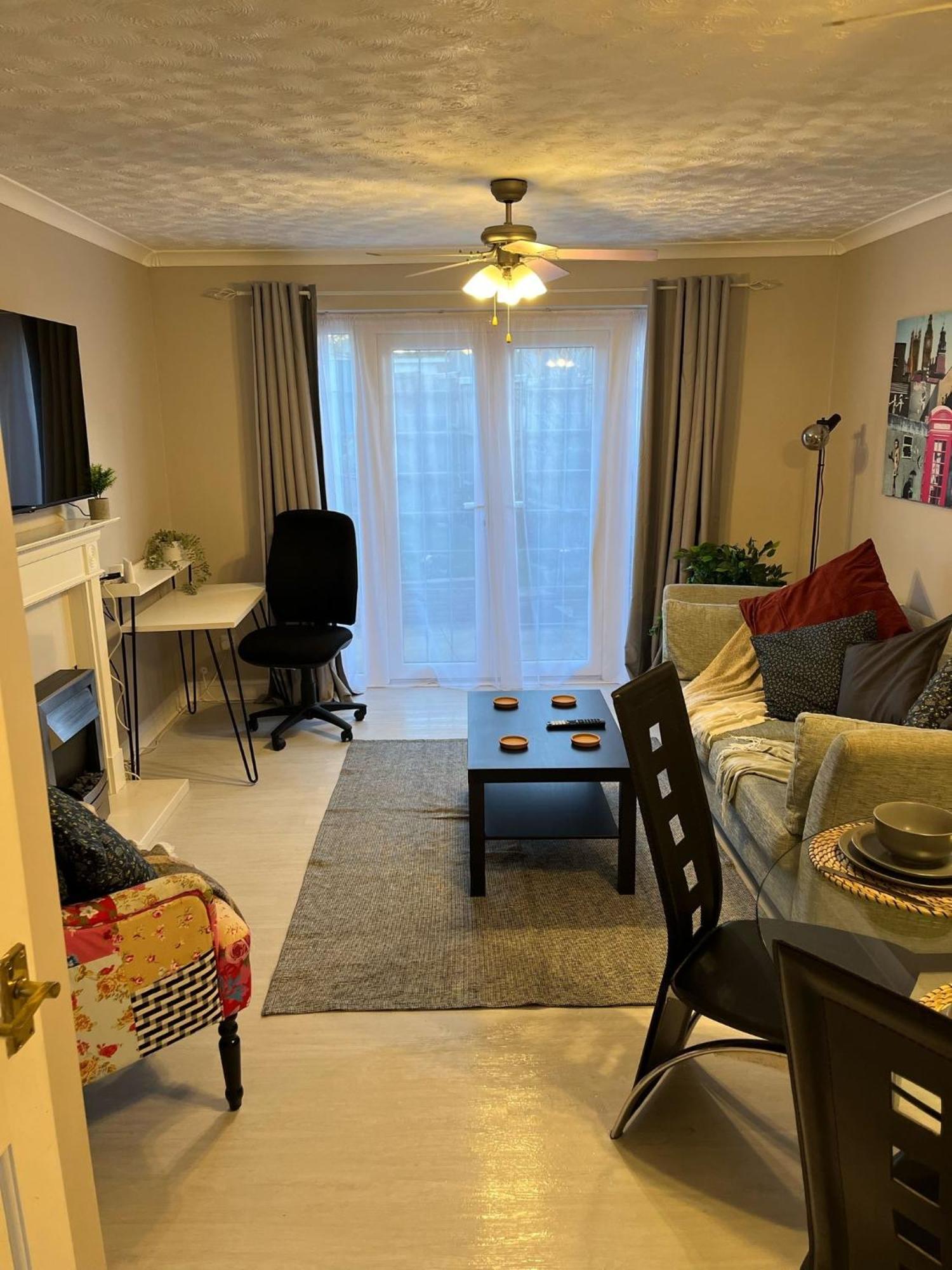 Вілла Cosy Corner - 2 Beds, Free Parking, Next To Southampton General Hospital Екстер'єр фото