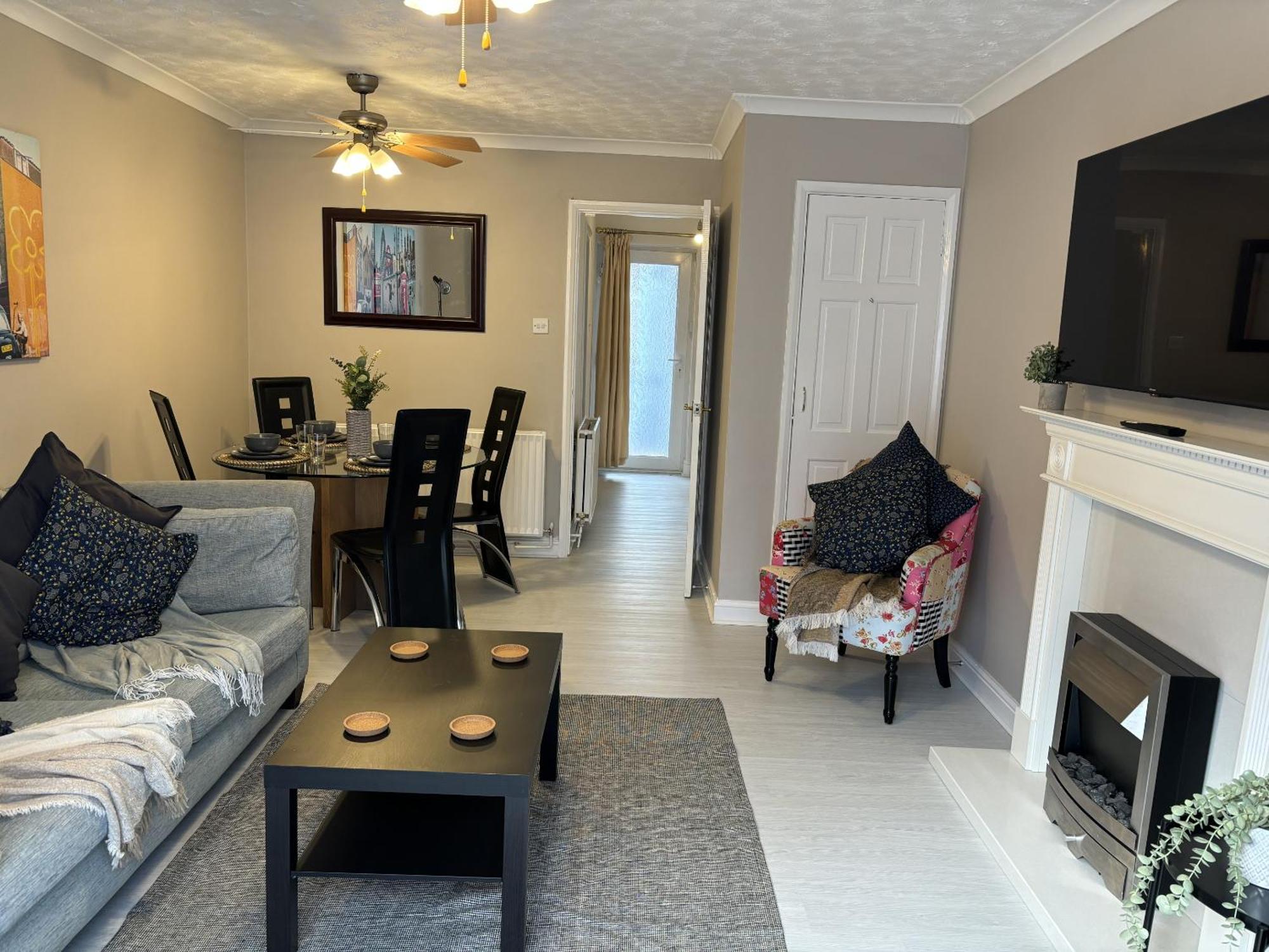 Вілла Cosy Corner - 2 Beds, Free Parking, Next To Southampton General Hospital Екстер'єр фото